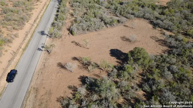 00 CR 327 Cr 327, Jourdanton, TX 78026 - Image #1