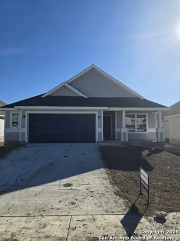 1225 Sweden, Seguin, TX 78155 - Image #2