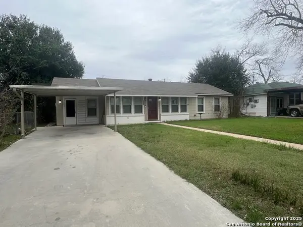 1012 E Walnut, Seguin, TX 78155