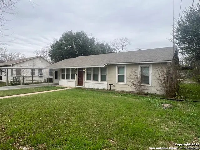 1012 E Walnut, Seguin, TX 78155 - Image #2