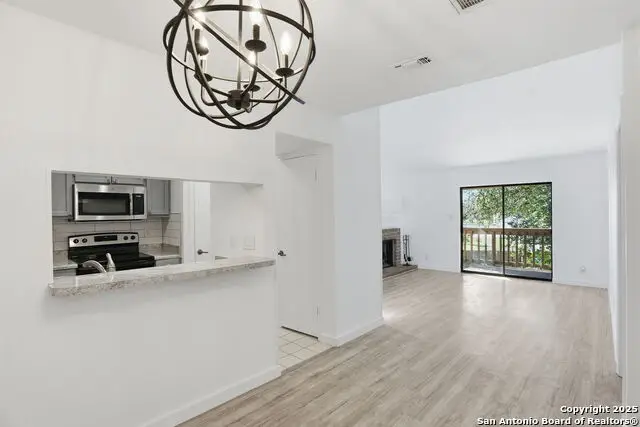 2935 Nacogdoches #211, San Antonio, TX 78217 - Image #2