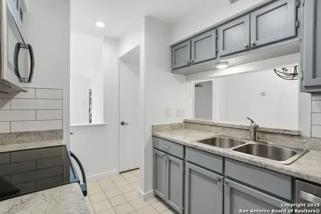 2935 Nacogdoches #211, San Antonio, TX 78217 - Image #3