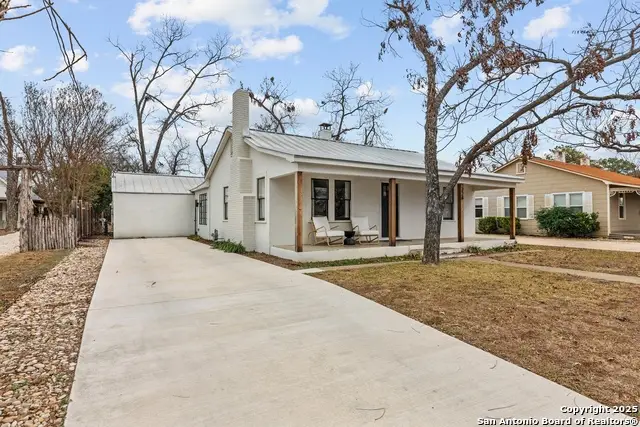 328 W Morse St, Fredericksburg, TX 78028 - Image #1