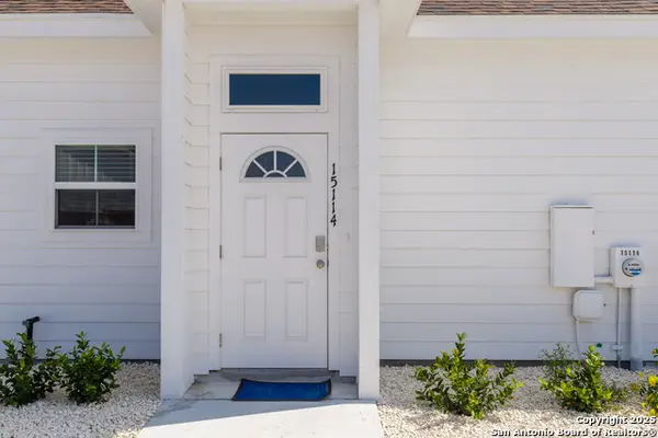 15114 Arashi Beach Dr, Corpus Christi, TX 78418