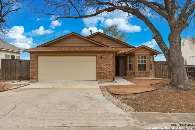 905 Meadow Br, Converse, TX 78109 - Image #3