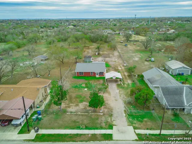 238 W Petaluma Blvd, San Antonio, TX 78221 - Image #2