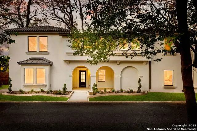 417 E Hildebrand, San Antonio, TX 78212 - Image #1
