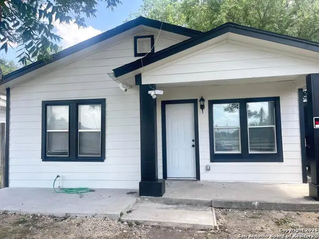 3022 El Paso, San Antonio, TX 78207 - Image #1