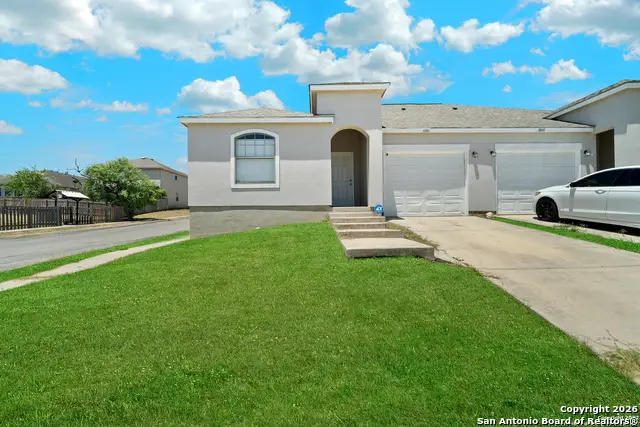 6927 & 6931 Hallie Ridge, San Antonio, TX 78227 - Image #2