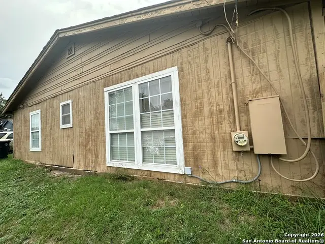 423 Burton Ave, San Antonio, TX 78221 - Image #3