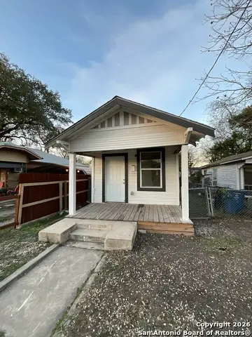1547 Center, San Antonio, TX 78202