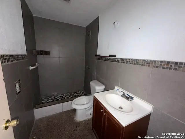 5318 Beryl Cove, San Antonio, TX 78242 - Image #3