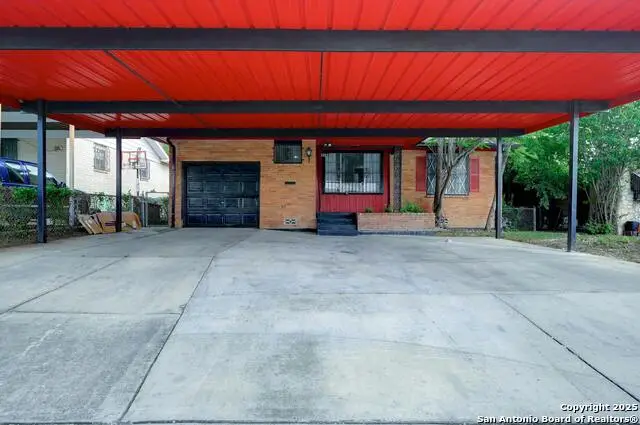 2223 Hays, San Antonio, TX 78202 - Image #3