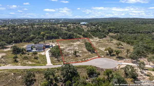 910 Blueridge Vw, Canyon Lake, TX 78133