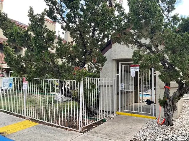 5322 Medical #E205, San Antonio, TX 78240 - Image #2