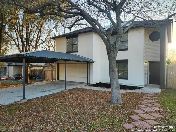 2117 Farmsville, San Antonio, TX 78245