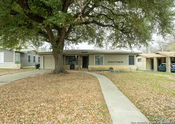 639 Edgebrook, San Antonio, TX 78213