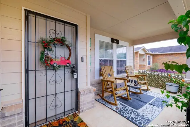 141 Briar St, Cibolo, TX 78108 - Image #2