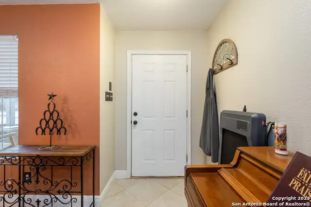 141 Briar St, Cibolo, TX 78108 - Image #3