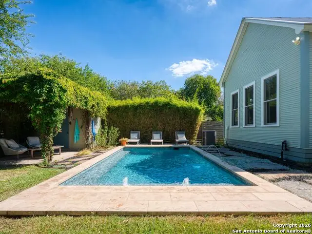 211 Devine Street, San Antonio, TX 78210 - #3