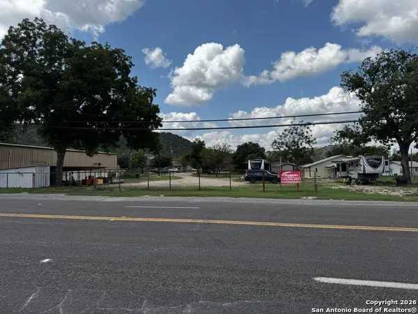 2123 Main, Junction, TX 76849