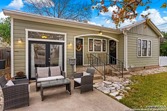 210 N Acorn, Fredericksburg, TX 78624 - Image #1