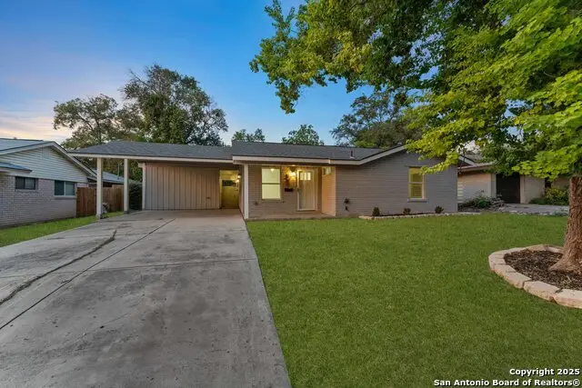 307 Dawnridge Dr, San Antonio, TX 78213 - Image #2