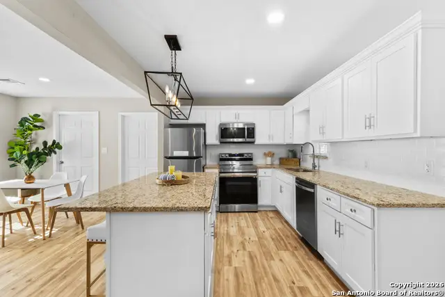 734 Sumner, San Antonio, TX 78209 - Image #1