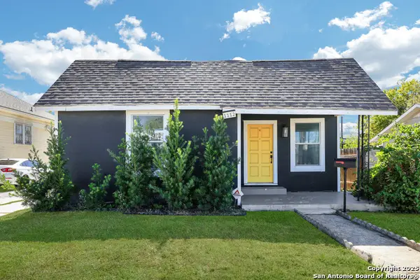 1112 Fresno, San Antonio, TX 78201