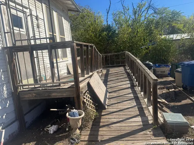 2424 Buena Vista, San Antonio, TX 78207 - #2