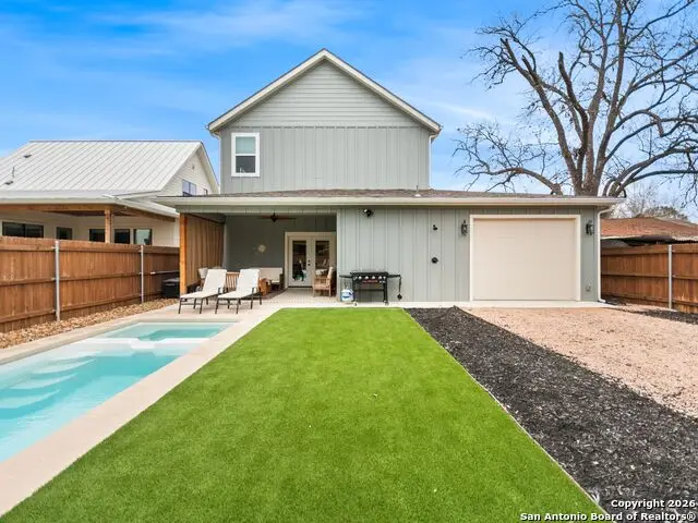 603 Graham, Boerne, TX 78006 - Image #2