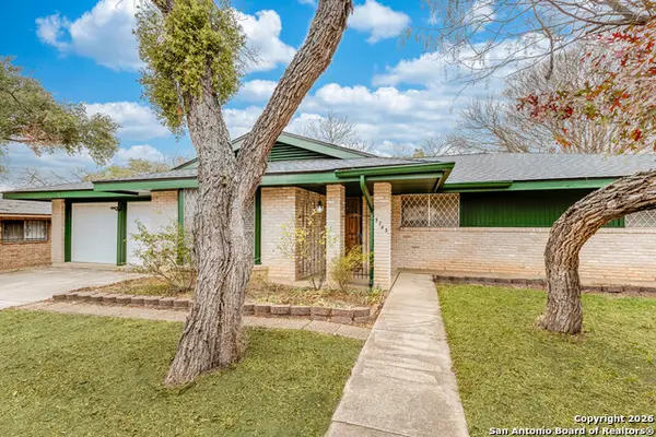 3743 Newrock, San Antonio, TX 78230