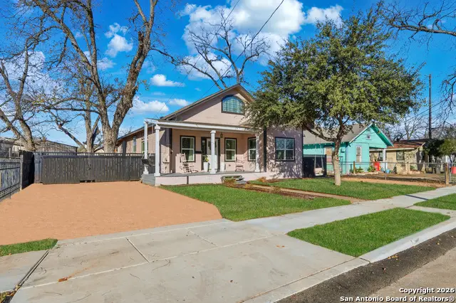 611 Barrett, San Antonio, TX 78225 - Image #2