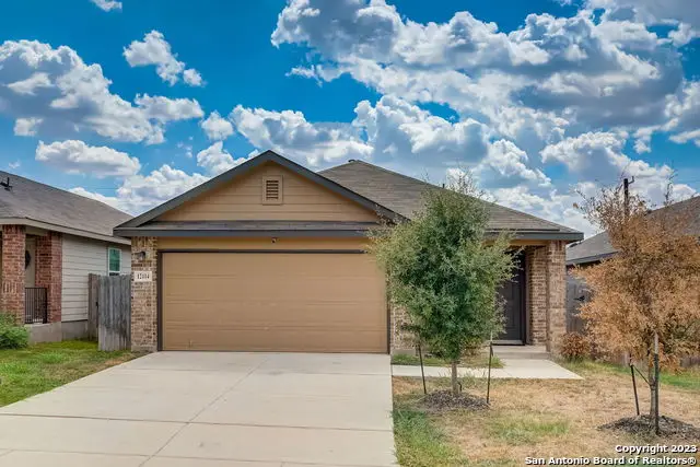 12114 Mulberry Crk, San Antonio, TX 78245 - Image #3