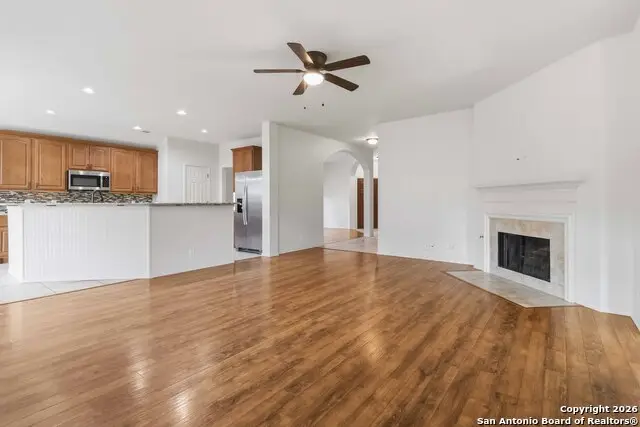 221 Bending Oak, New Braunfels, TX 78132 - Image #3