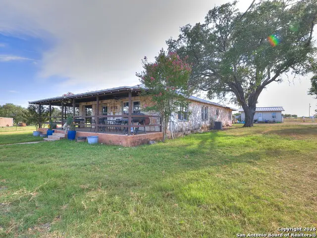 17188 Wildhorse Pass, Marion, TX 78124 - Image #2
