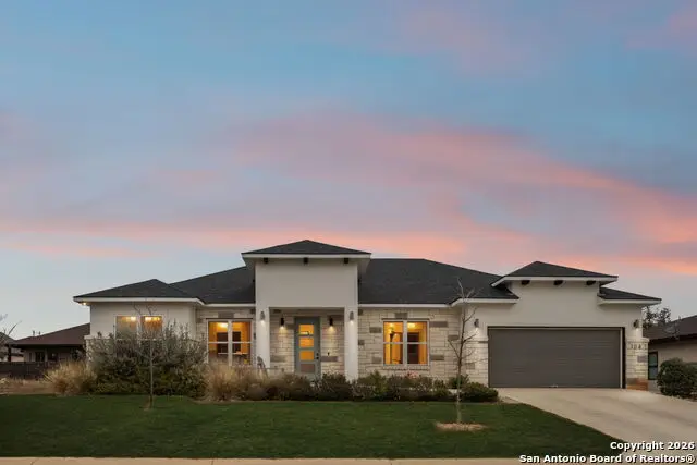 108 Parlin Ln, Fredericksburg, TX 78624 - Image #1