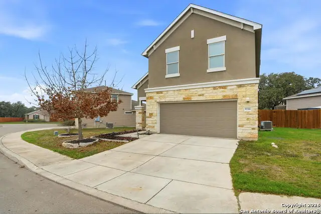 5726 Chestnut Xing, San Antonio, TX 78266 - Image #3
