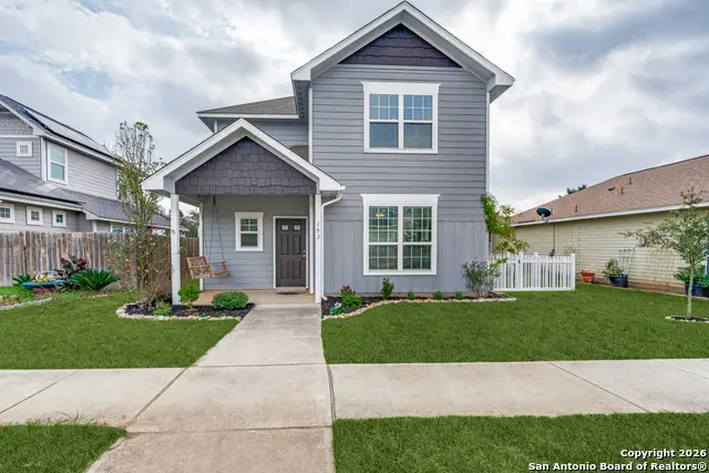 153 Lark Hill Rd, Floresville, TX 78114 - Image #2