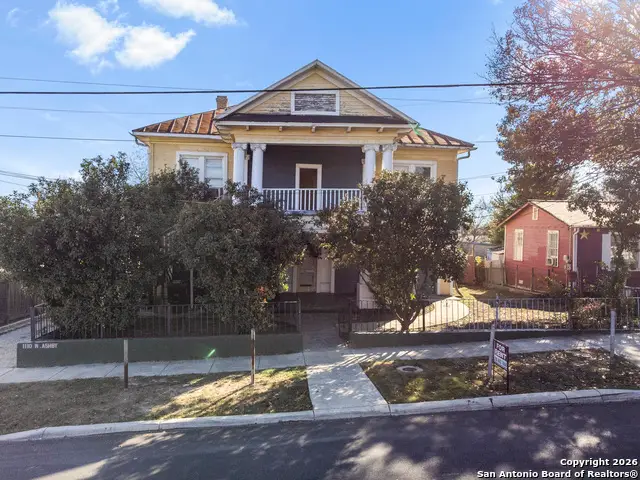 1110 W Ashby Pl, San Antonio, TX 78201 - Image #1