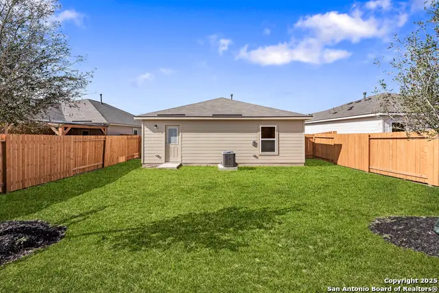 14906 Telfaire Meadow, Von Ormy, TX 78073 - Image #3