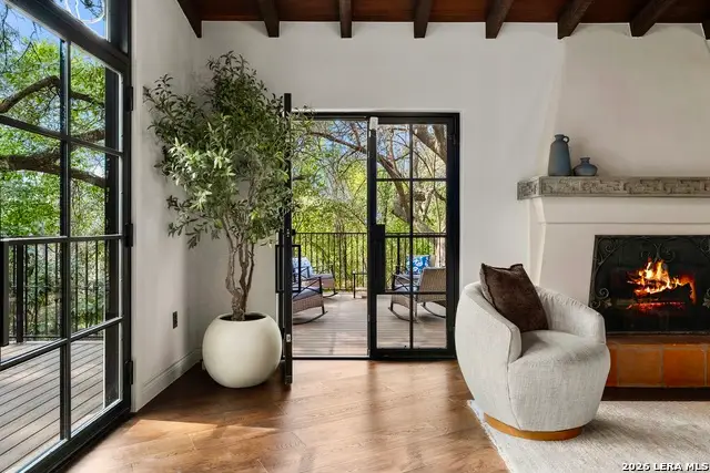 215 Canyon, Alamo Heights, TX 78209 - #2