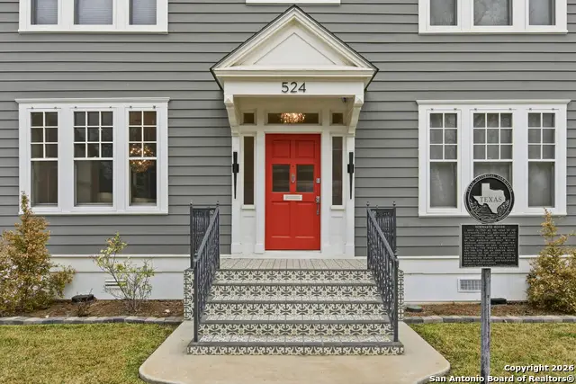 524 N Getty, Uvalde, TX 78801 - #2
