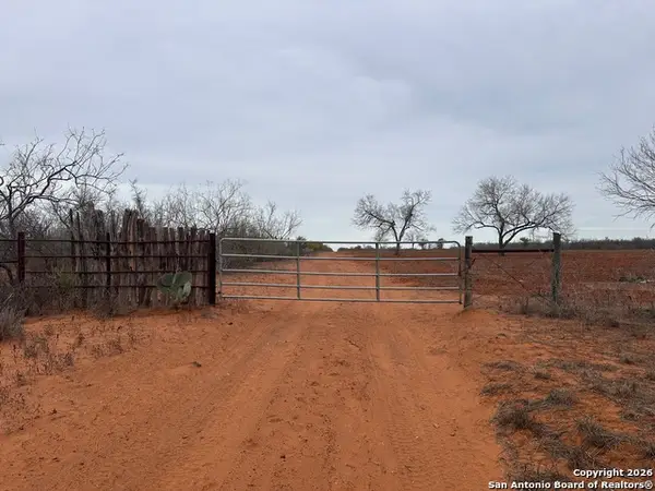 354-EASEMENT County Road, Charlotte, TX 78011