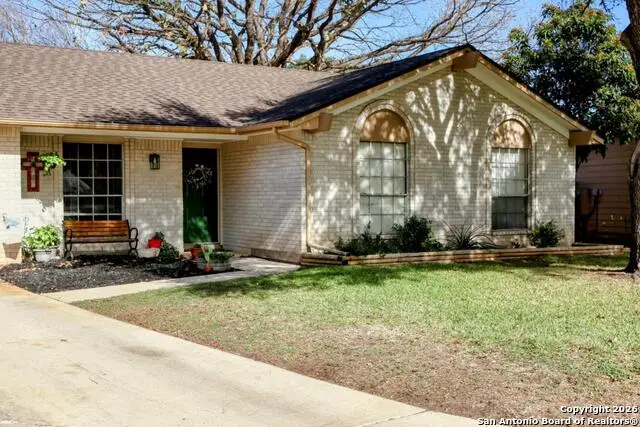 305 Southwick, Seguin, TX 78155 - Image #2