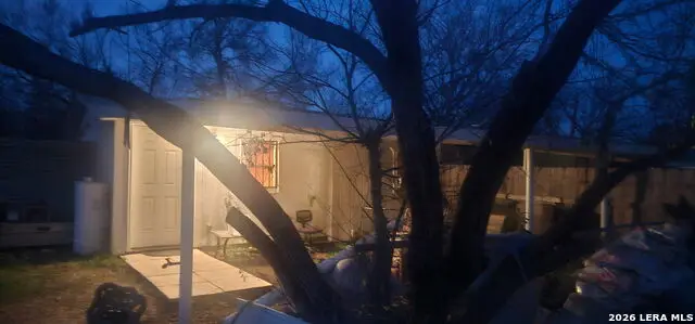 915 Novella, Adkins, TX 78101 - #1