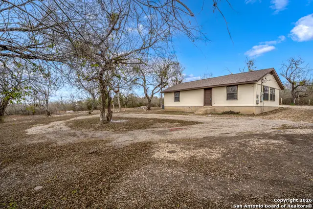 9557 Green Valley, Marion, TX 78124 - Image #1