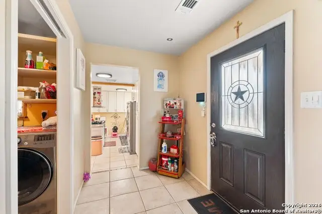 1226 Aaron Pl, San Antonio, TX 78221 - #3