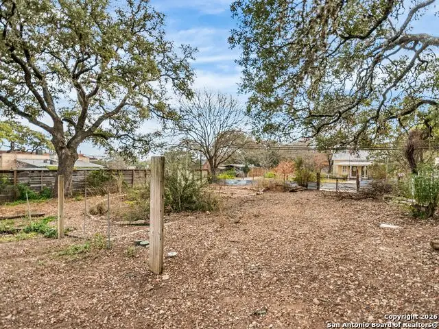 128 Oak Park Dr, Boerne, TX 78006 - #2