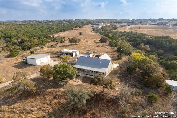 127 Camp Alzafar, Boerne, TX 78006